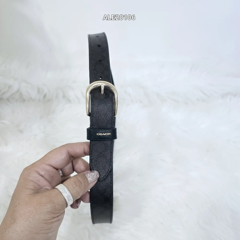 Coach Women Brown Belt with Gold Buckle F78179 Size Small